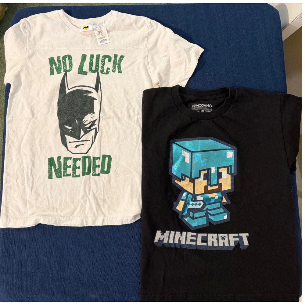 Kids Graphic Gamer superhero GRAPHIC T-Shirt Lot 2pc Batman Minecraft 10/12 8/10